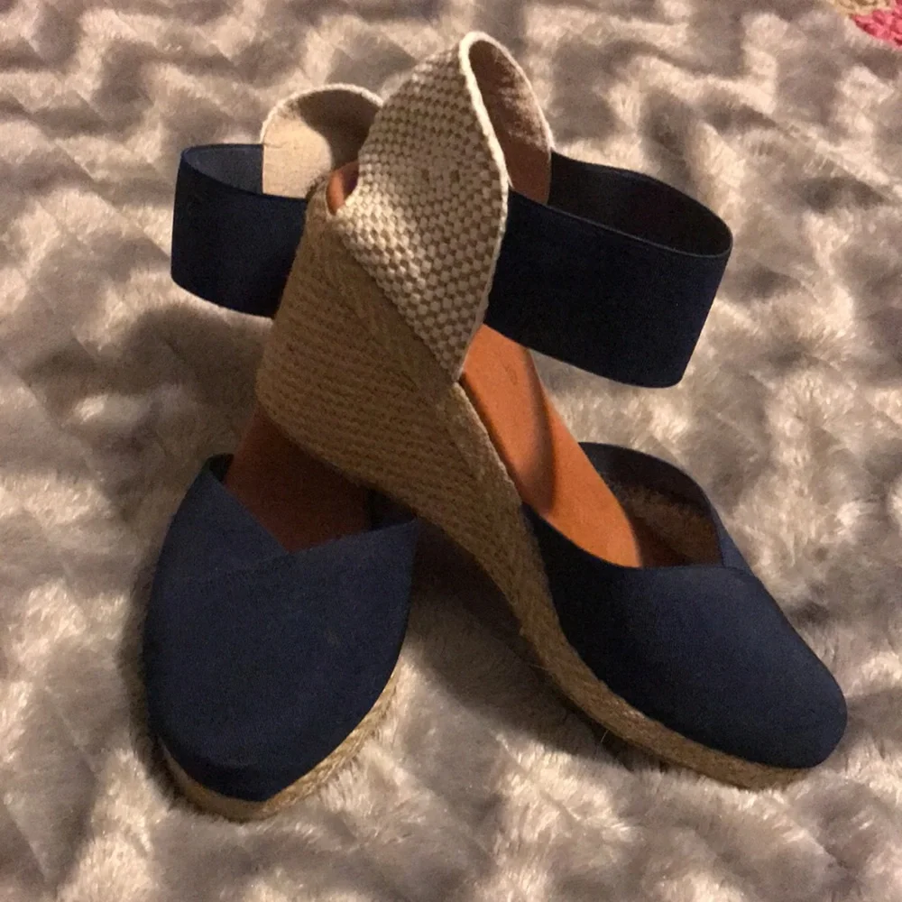 Andre Assous Navy and Cream Espadrille Wedge Sandals